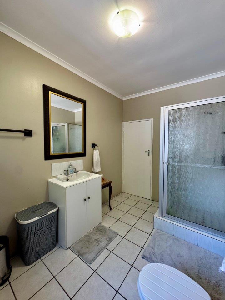 4 Bedroom Property for Sale in Rouxville Western Cape